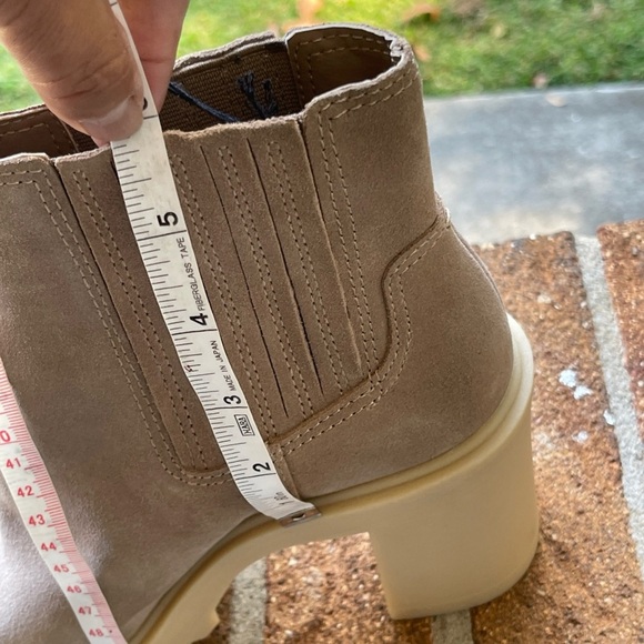 Dolce Vita Women's Tan Ankle Boots Size 7 - Picture 15 of 16